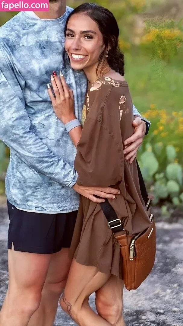 itsannarain Onlyfans Photo Gallery 