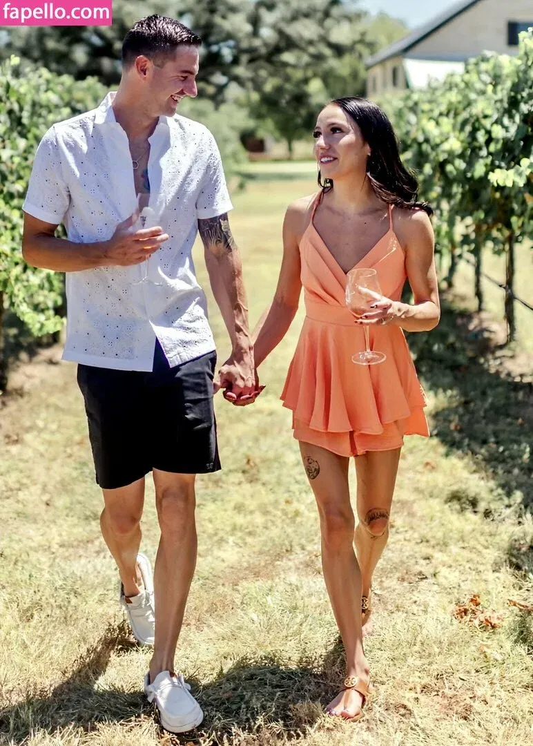 itsannarain Onlyfans Photo Gallery 