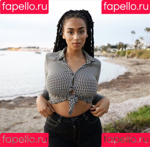 Naomi Berlin Onlyfans Photo Gallery 