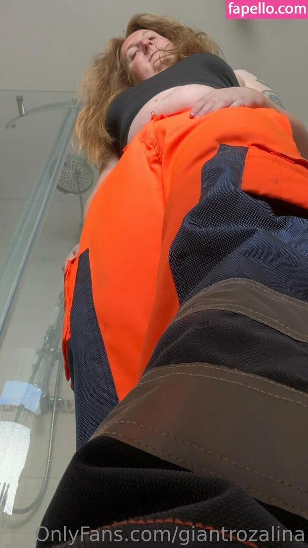 giantrozalina Onlyfans Photo Gallery 