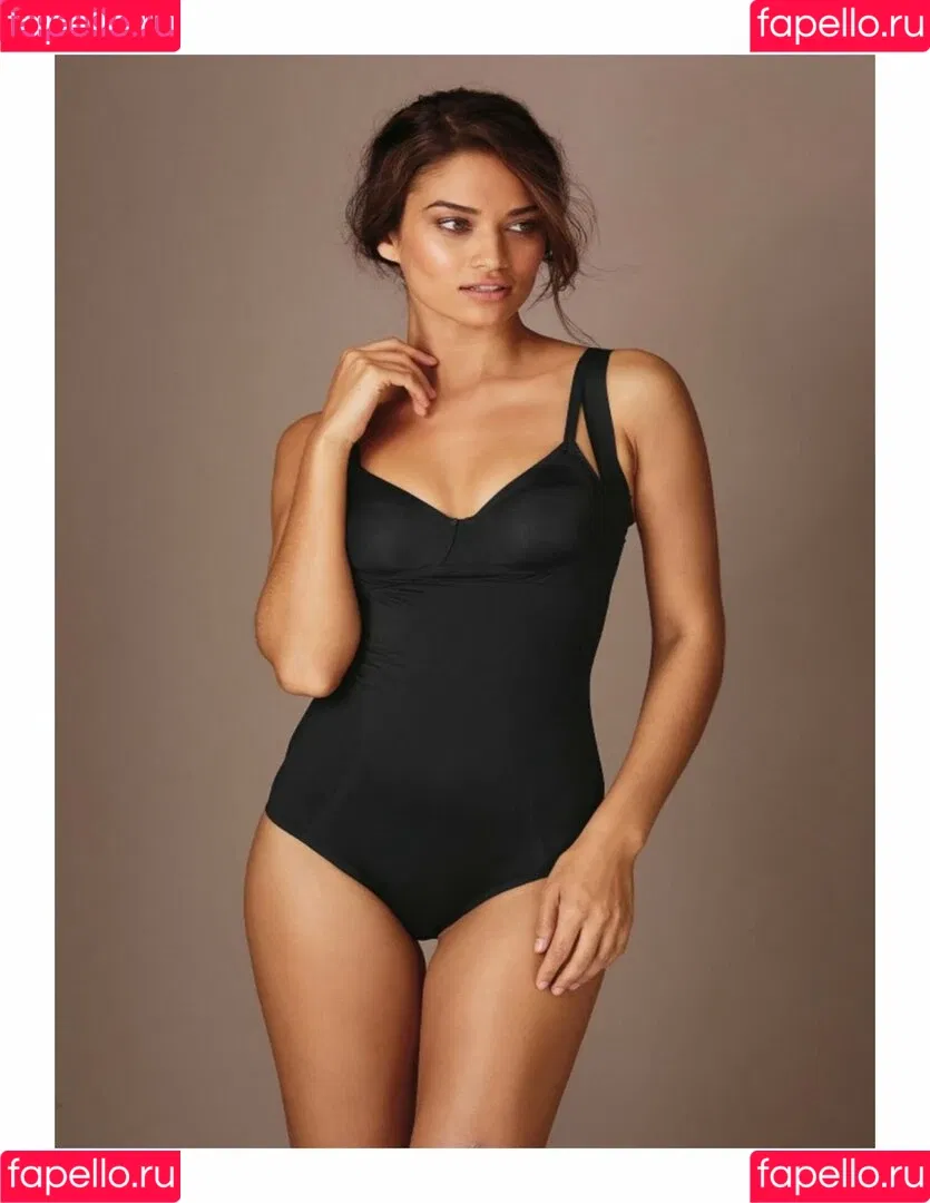Shanina Shaik Onlyfans Photo Gallery 
