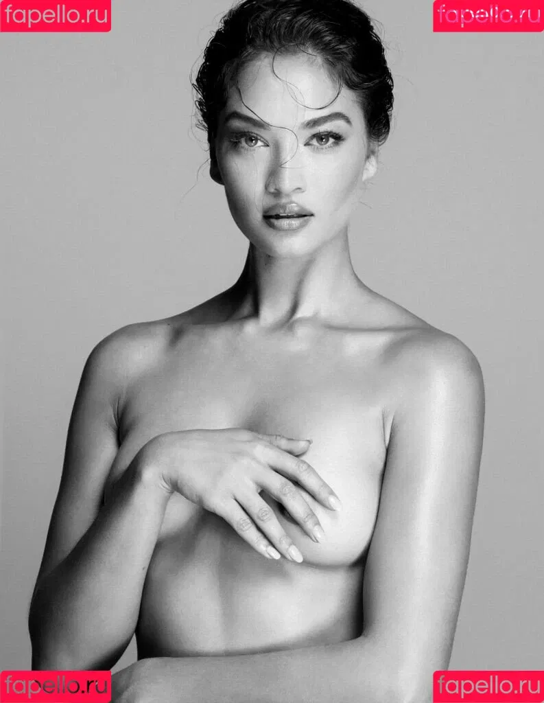 Shanina Shaik Onlyfans Photo Gallery 