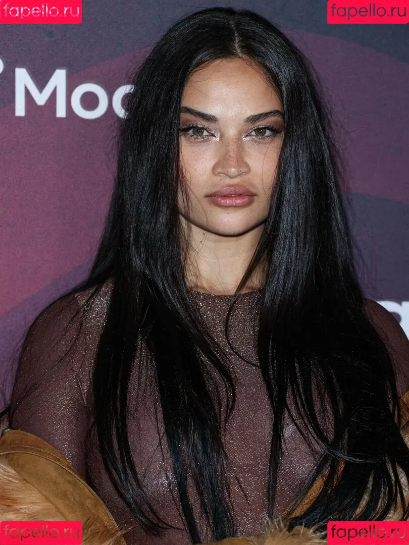 Shanina Shaik Onlyfans Photo Gallery 
