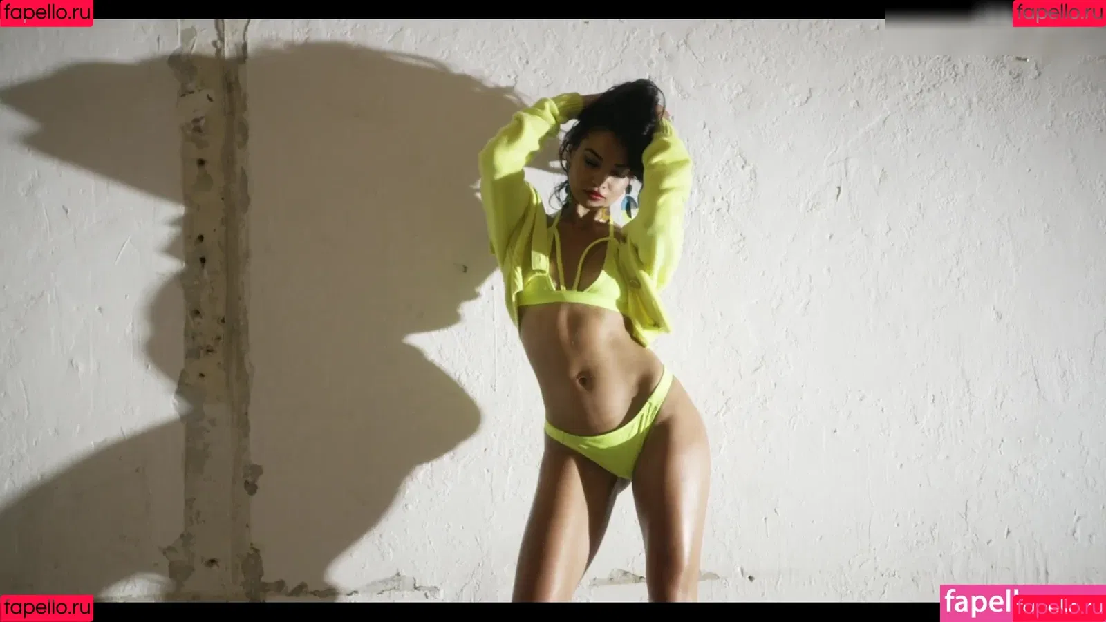 Shanina Shaik Onlyfans Photo Gallery 