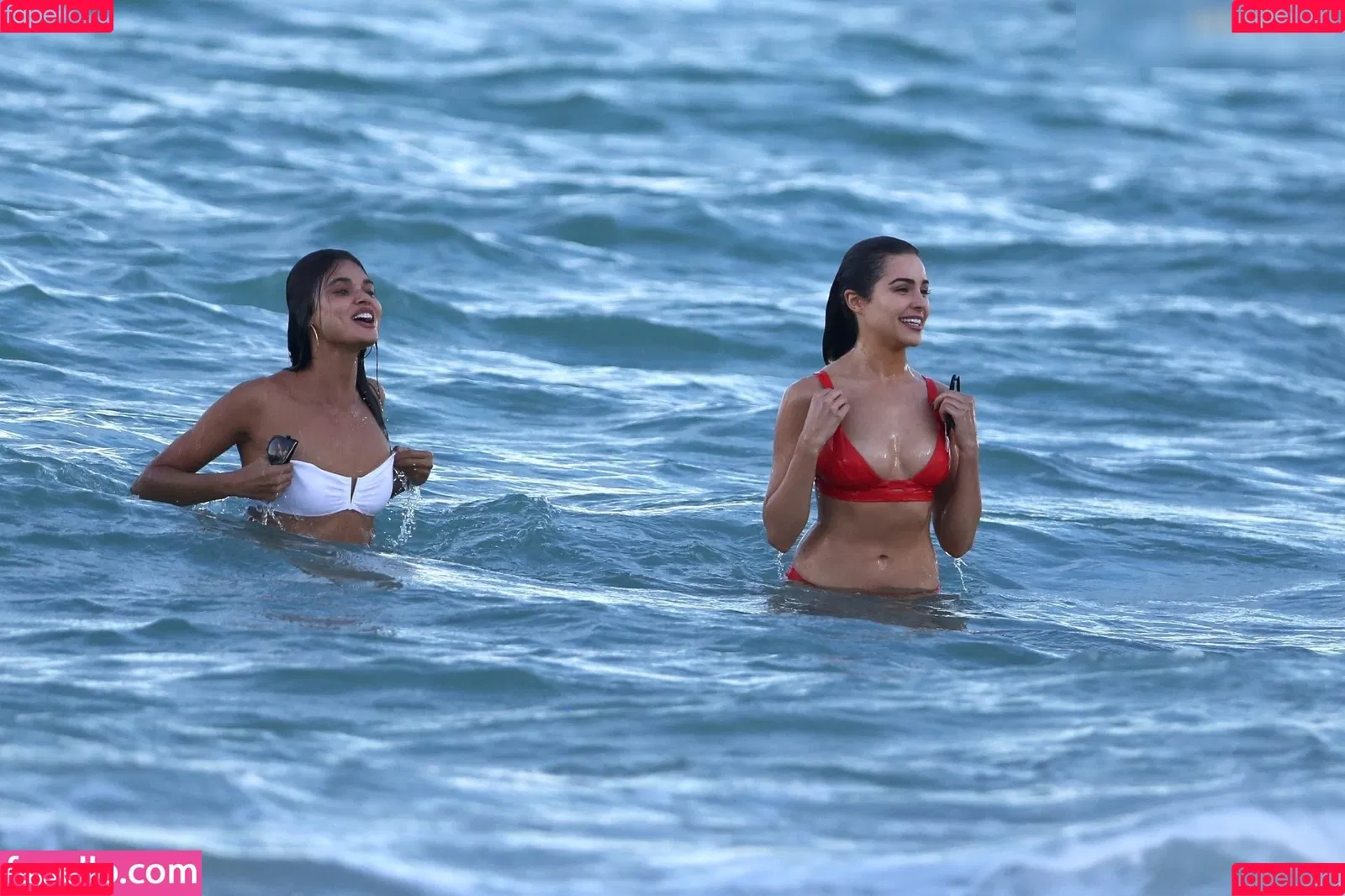 Shanina Shaik Onlyfans Photo Gallery 