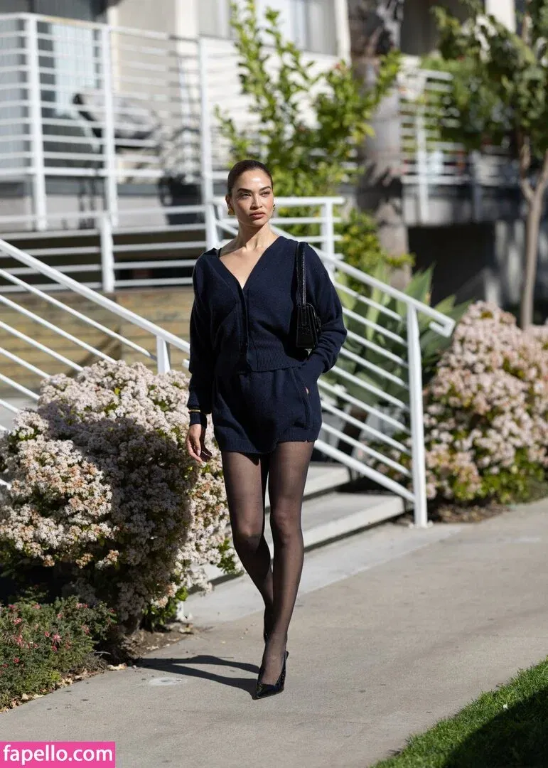 Shanina Shaik Onlyfans Photo Gallery 