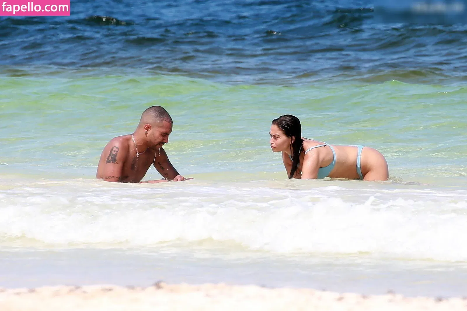 Shanina Shaik Onlyfans Photo Gallery 