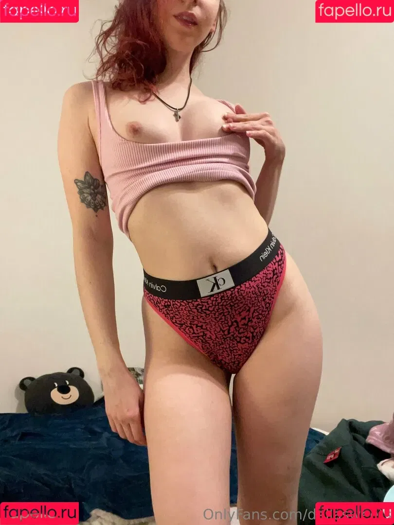 dellasweets Onlyfans Photo Gallery 