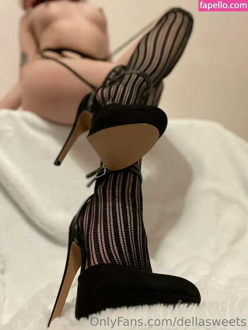 dellasweets Onlyfans Photo Gallery 