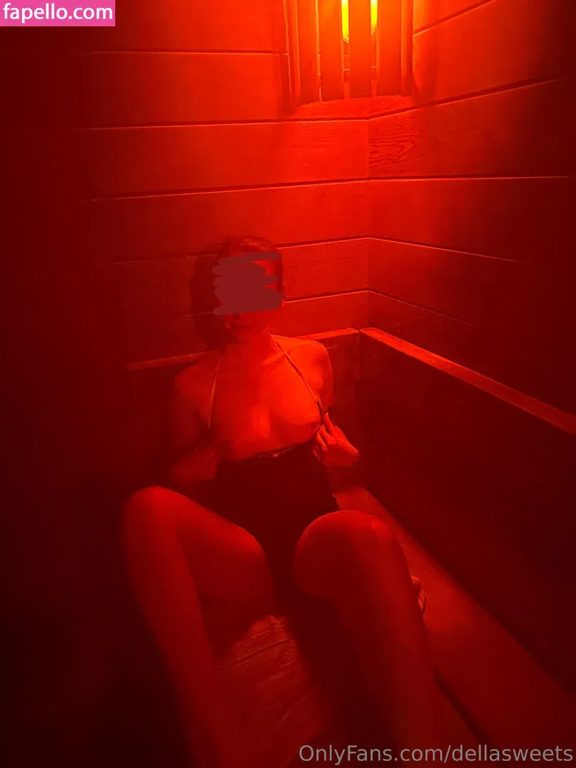 dellasweets Onlyfans Photo Gallery 
