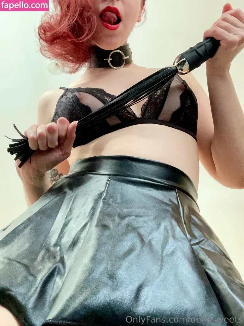 dellasweets Onlyfans Photo Gallery 