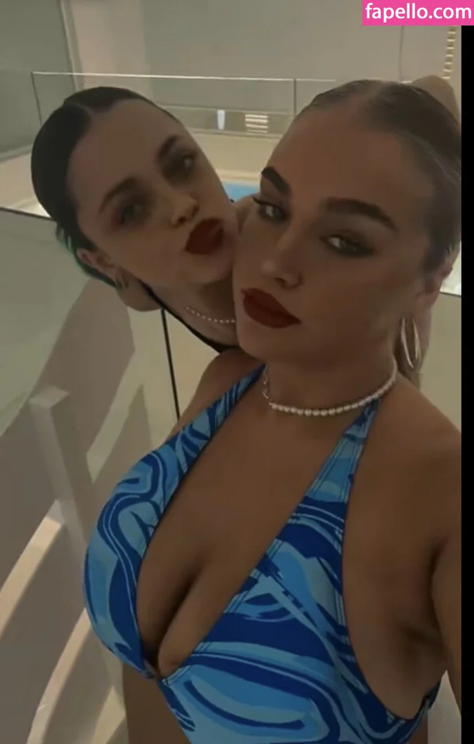 Lusandraa Nude Onlyfans Photo 26