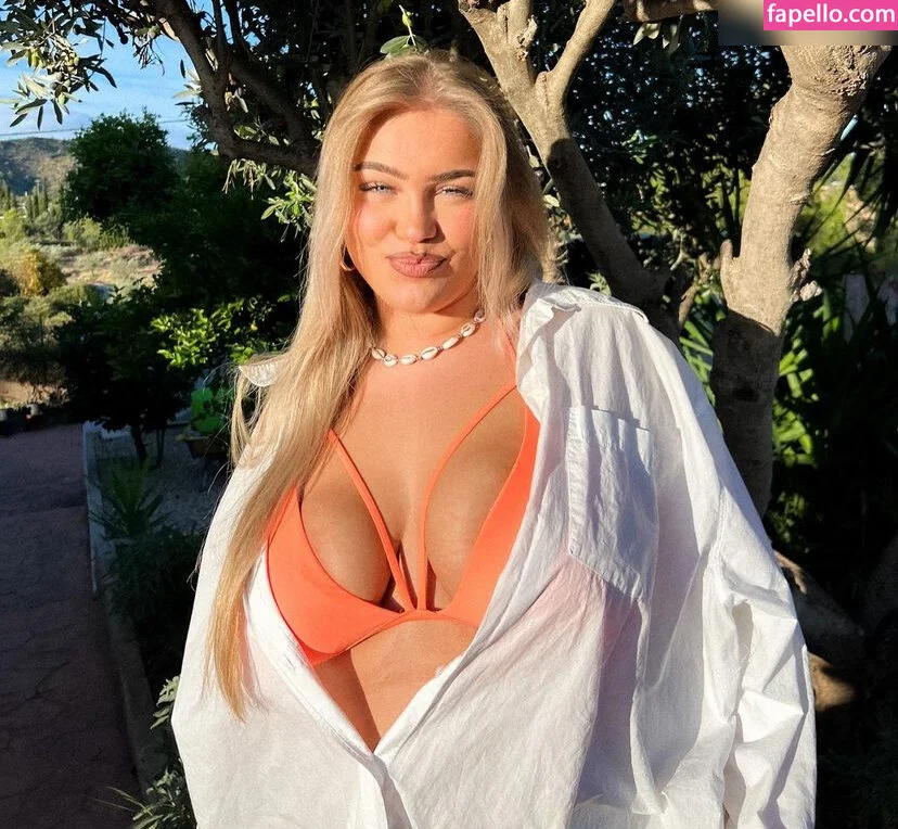 Lusandraa Nude Onlyfans Photo 5