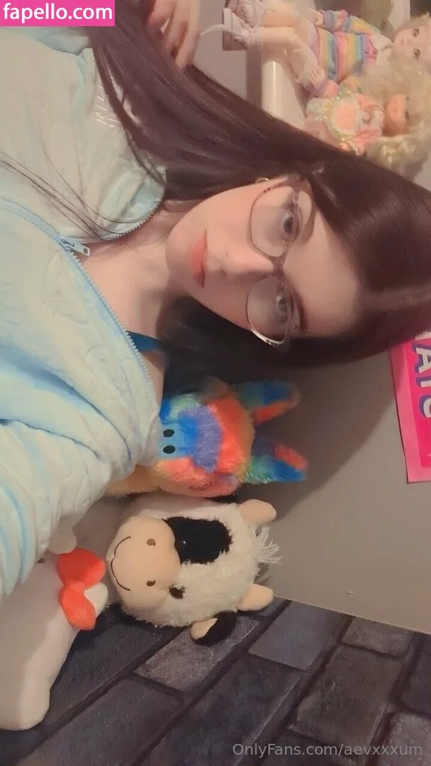 aevxxxum Nude Onlyfans Photo 9