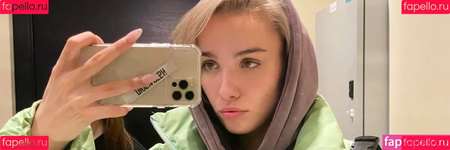 Izabellaaaaaa Onlyfans Photo Gallery 