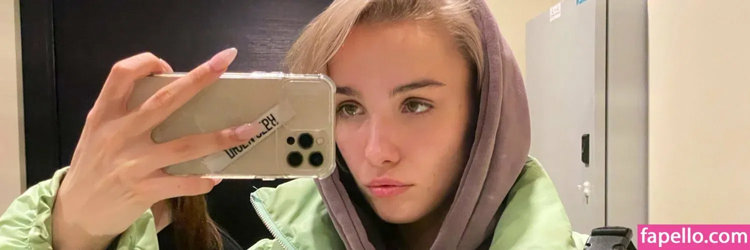 Izabellaaaaaa Onlyfans Photo Gallery 