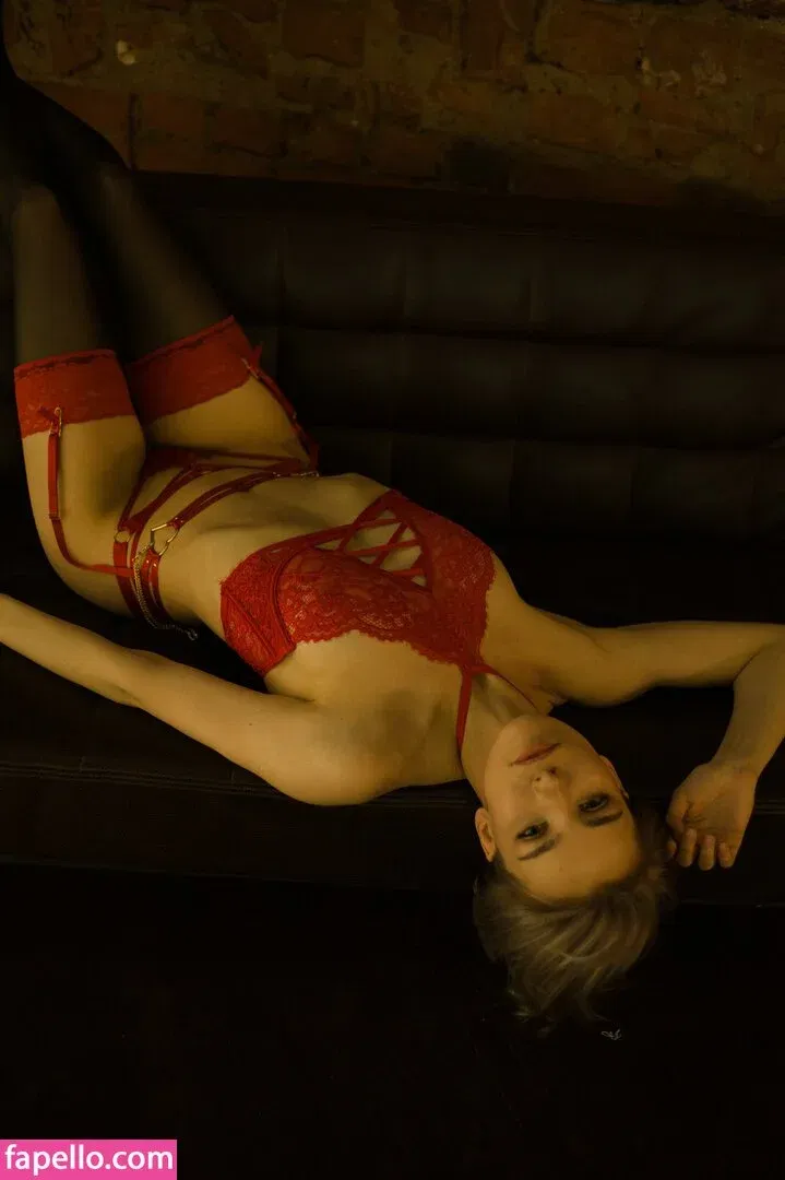 Izabellaaaaaa Onlyfans Photo Gallery 