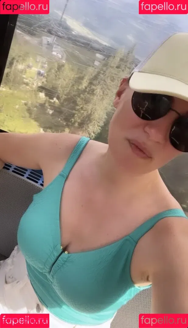 Ania Niedick Onlyfans Photo Gallery 