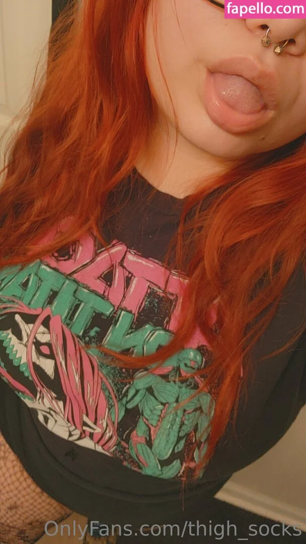 thigh_socks Onlyfans Photo Gallery 