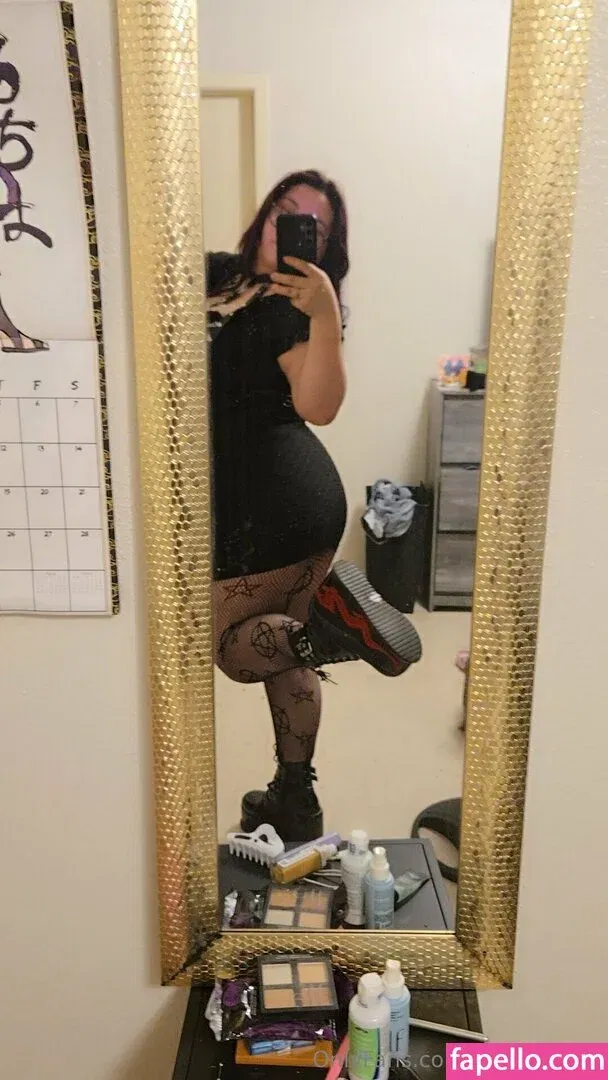 thigh_socks Onlyfans Photo Gallery 