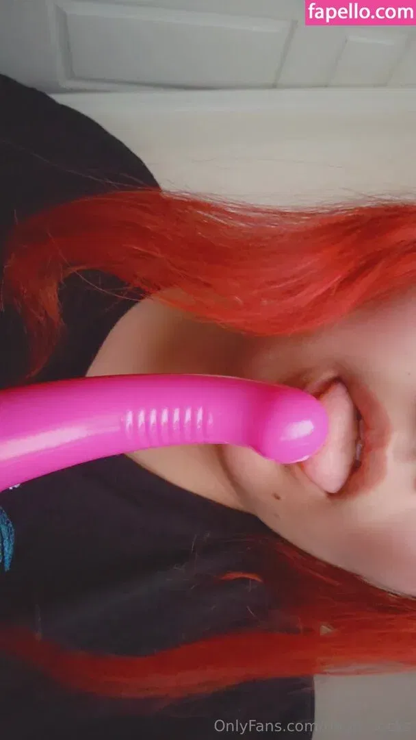 thigh_socks Onlyfans Photo Gallery 