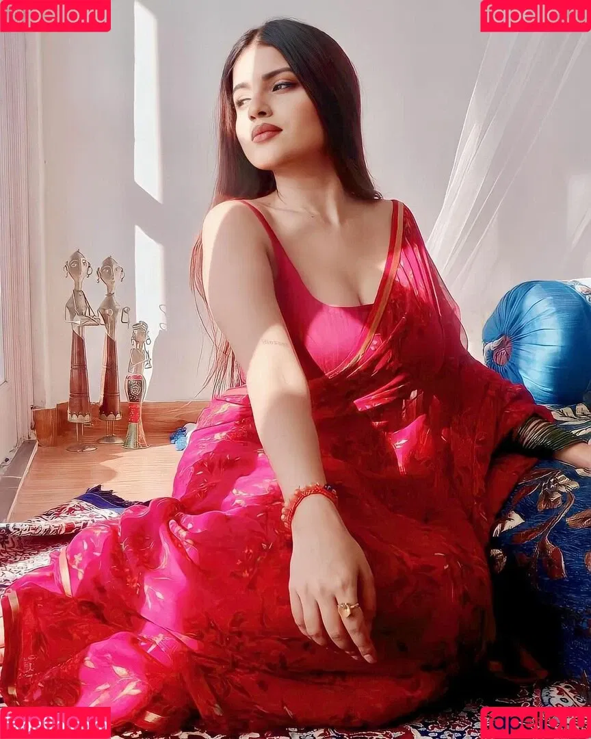 Nidhi Chaudhary Onlyfans Photo Gallery 