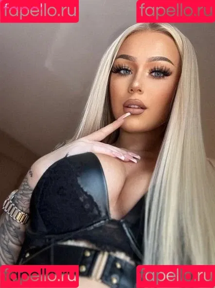 Isabel Onlyfans Photo Gallery 