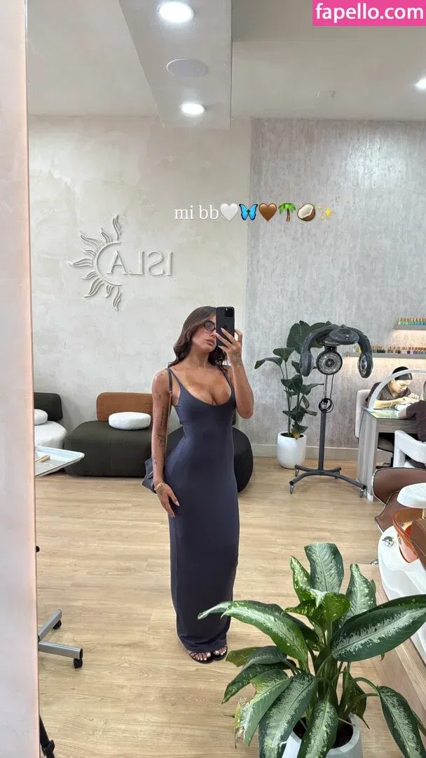 Isabel Onlyfans Photo Gallery 