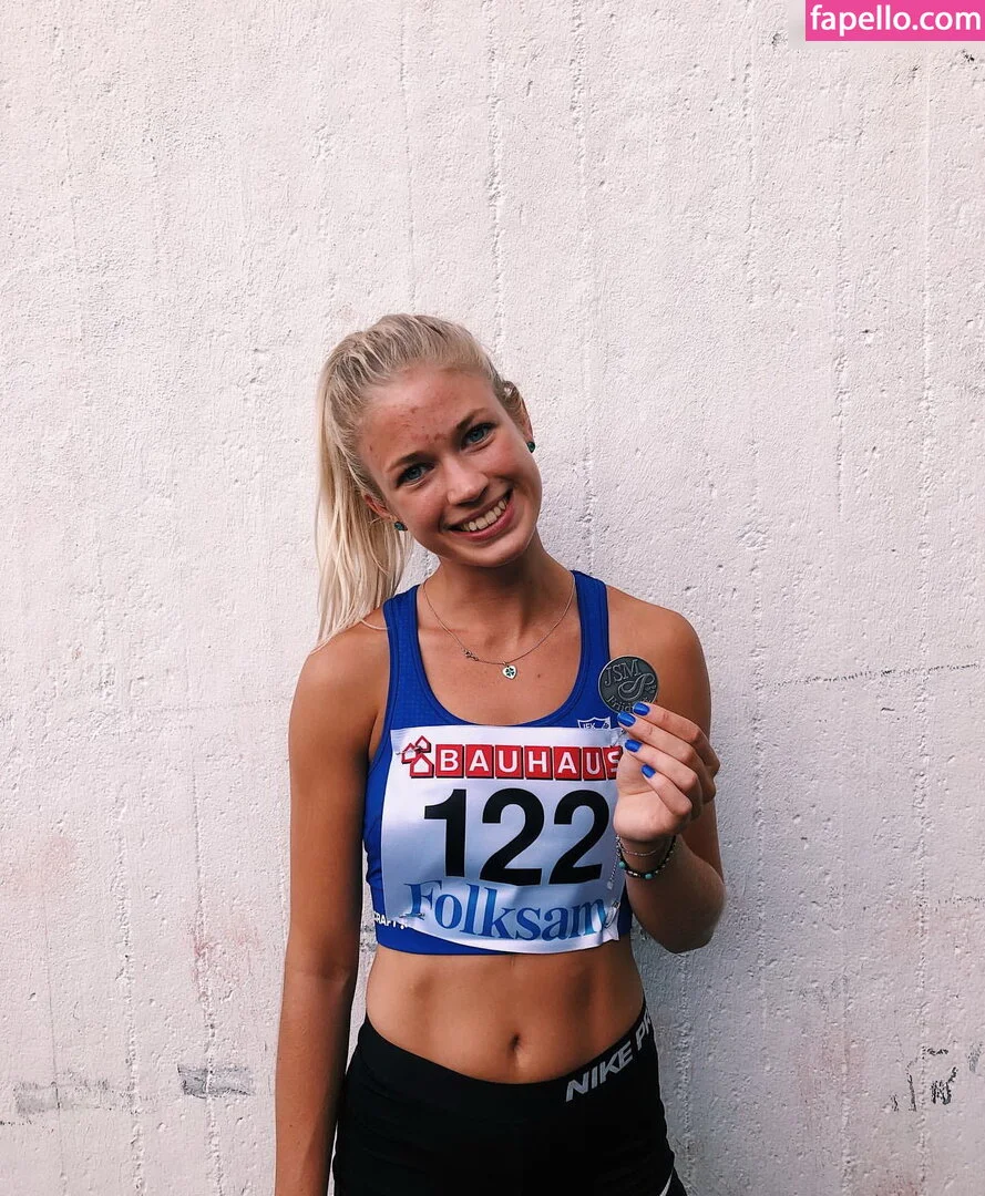 Julia Henriksson Onlyfans Photo Gallery 