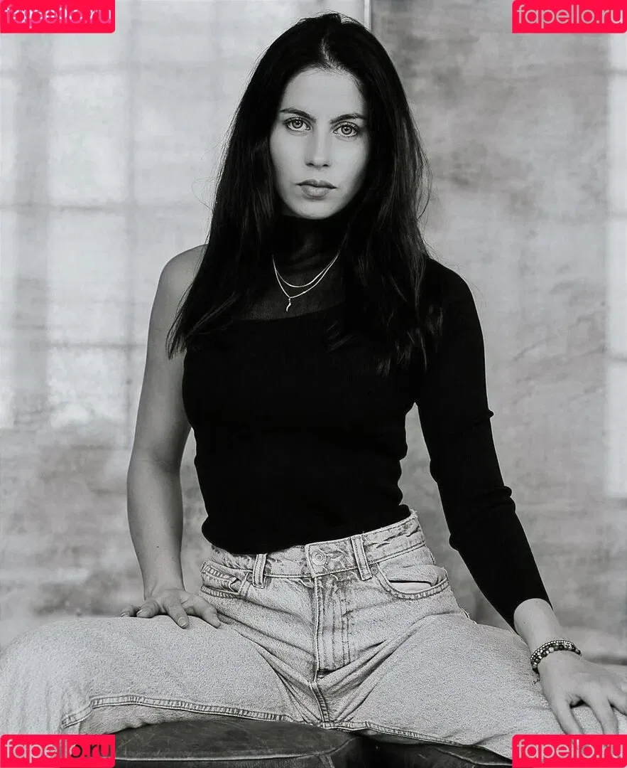 Valea Katharina Scalabrino Onlyfans Photo Gallery 
