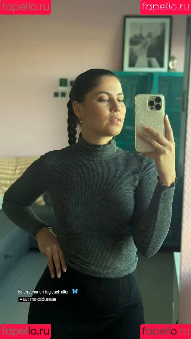Valea Katharina Scalabrino Onlyfans Photo Gallery 