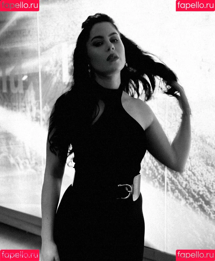 Valea Katharina Scalabrino Onlyfans Photo Gallery 