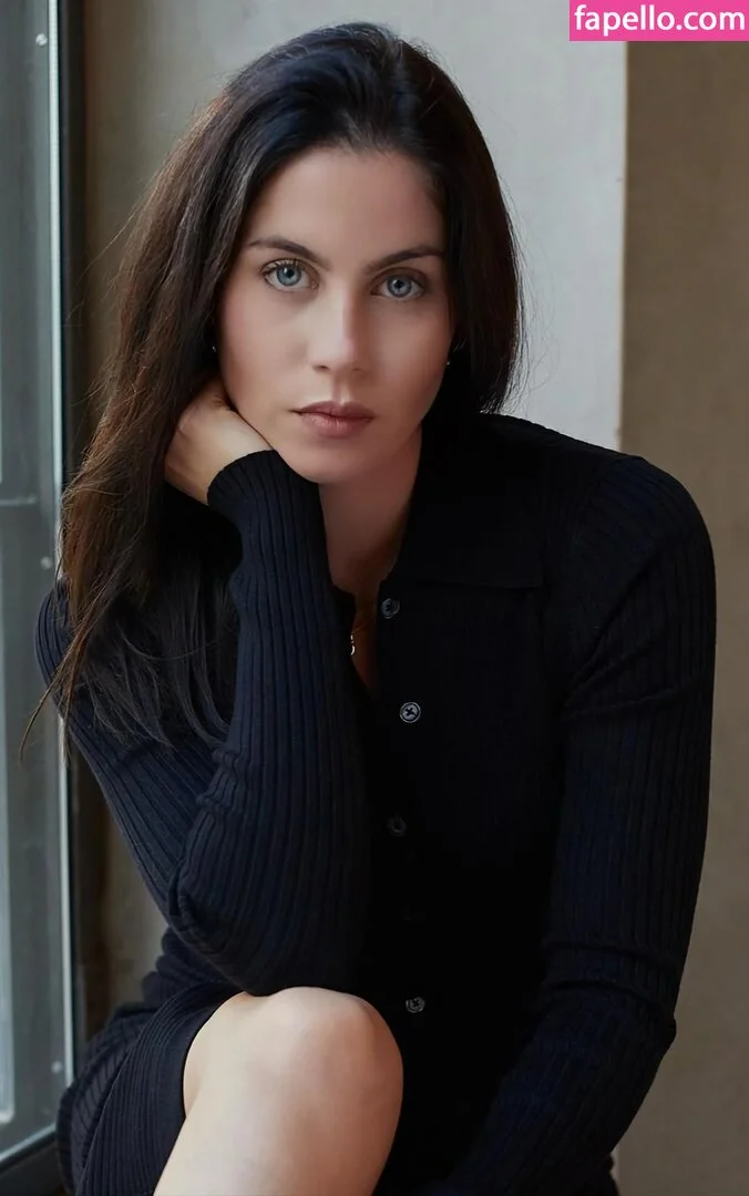 Valea Katharina Scalabrino Onlyfans Photo Gallery 