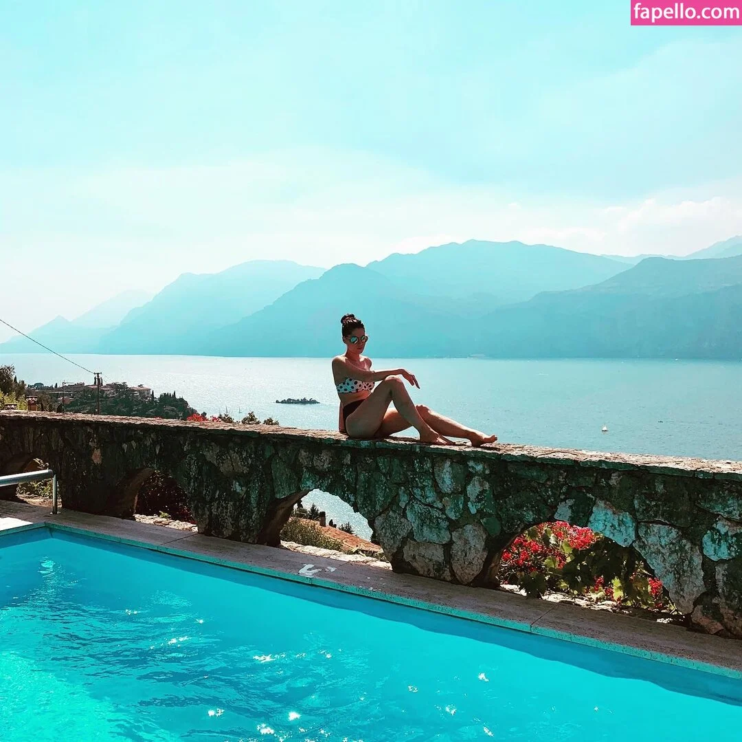 Valea Katharina Scalabrino Onlyfans Photo Gallery 