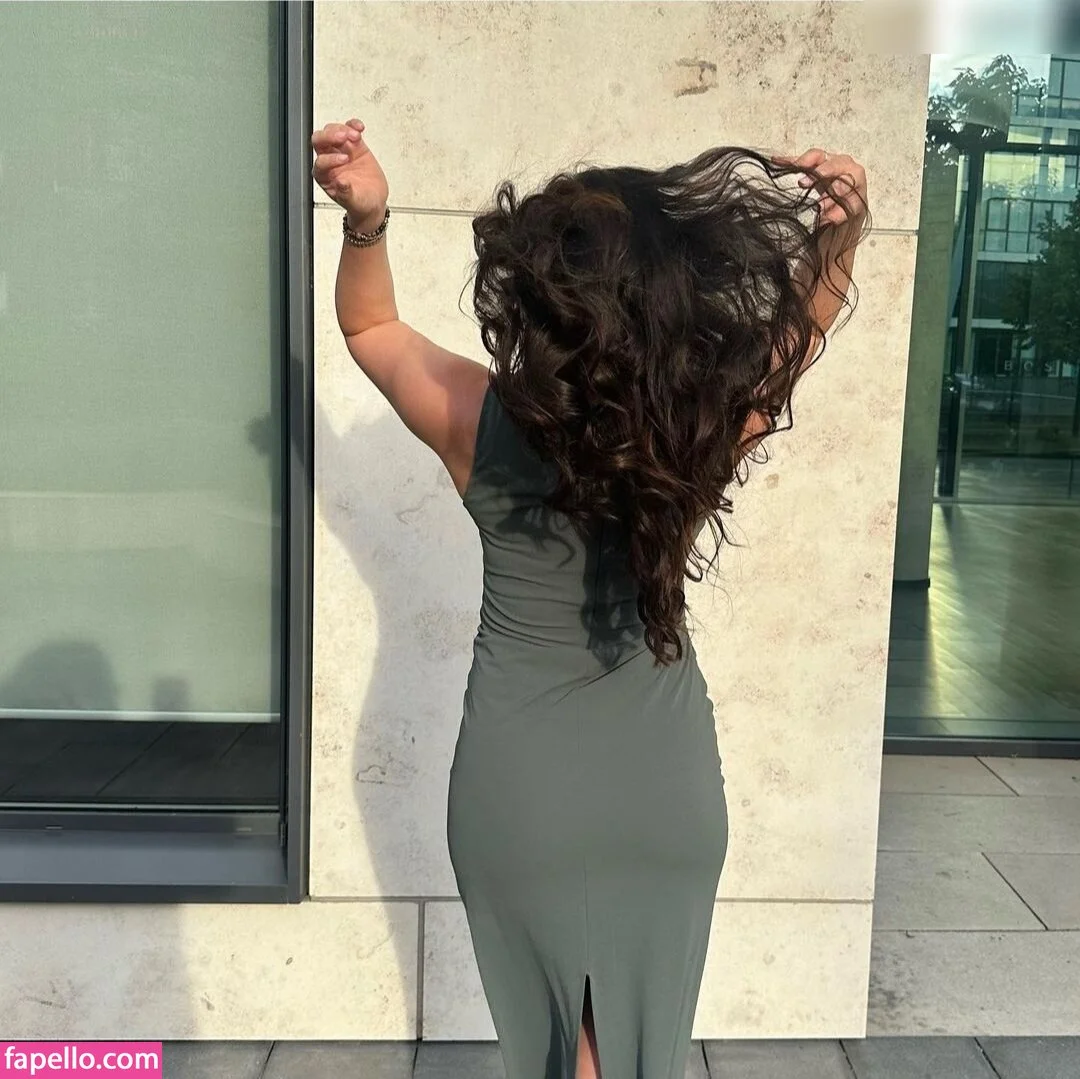 Valea Katharina Scalabrino Onlyfans Photo Gallery 