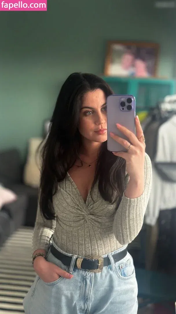 Valea Katharina Scalabrino Onlyfans Photo Gallery 