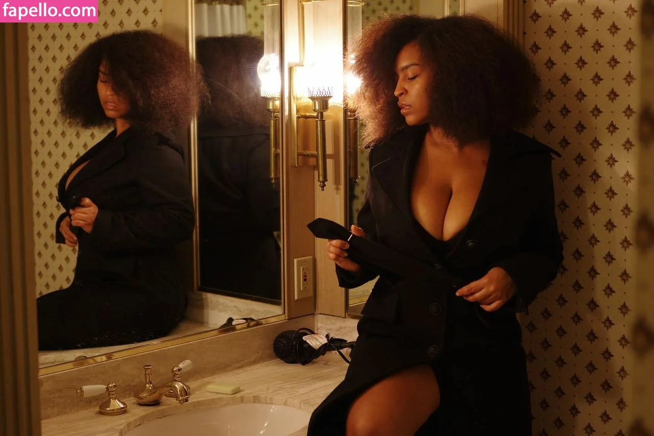 professor_gaia Onlyfans Photo Gallery 