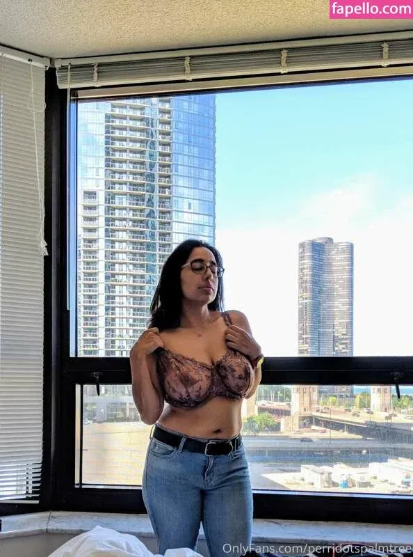 perridotspalmtree Onlyfans Photo Gallery 