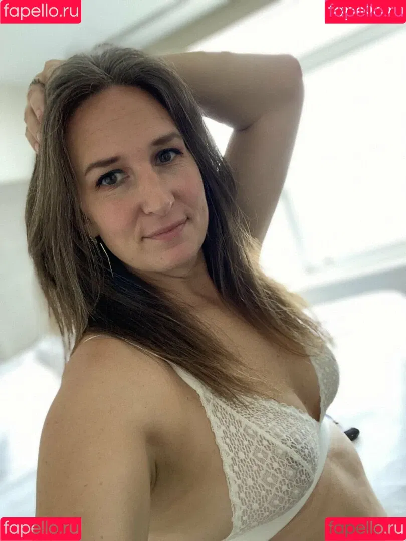 Laineymarie Onlyfans Photo Gallery 