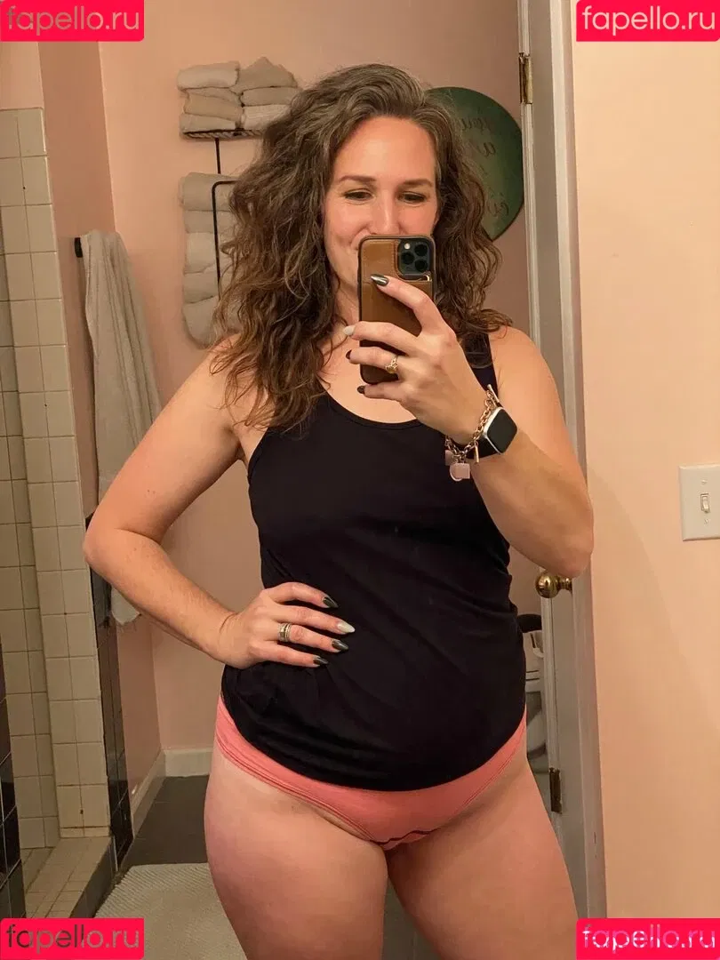 Laineymarie Onlyfans Photo Gallery 