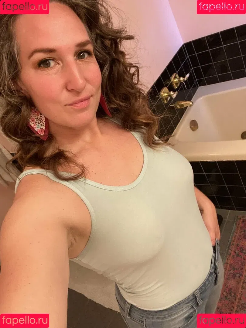 Laineymarie Onlyfans Photo Gallery 