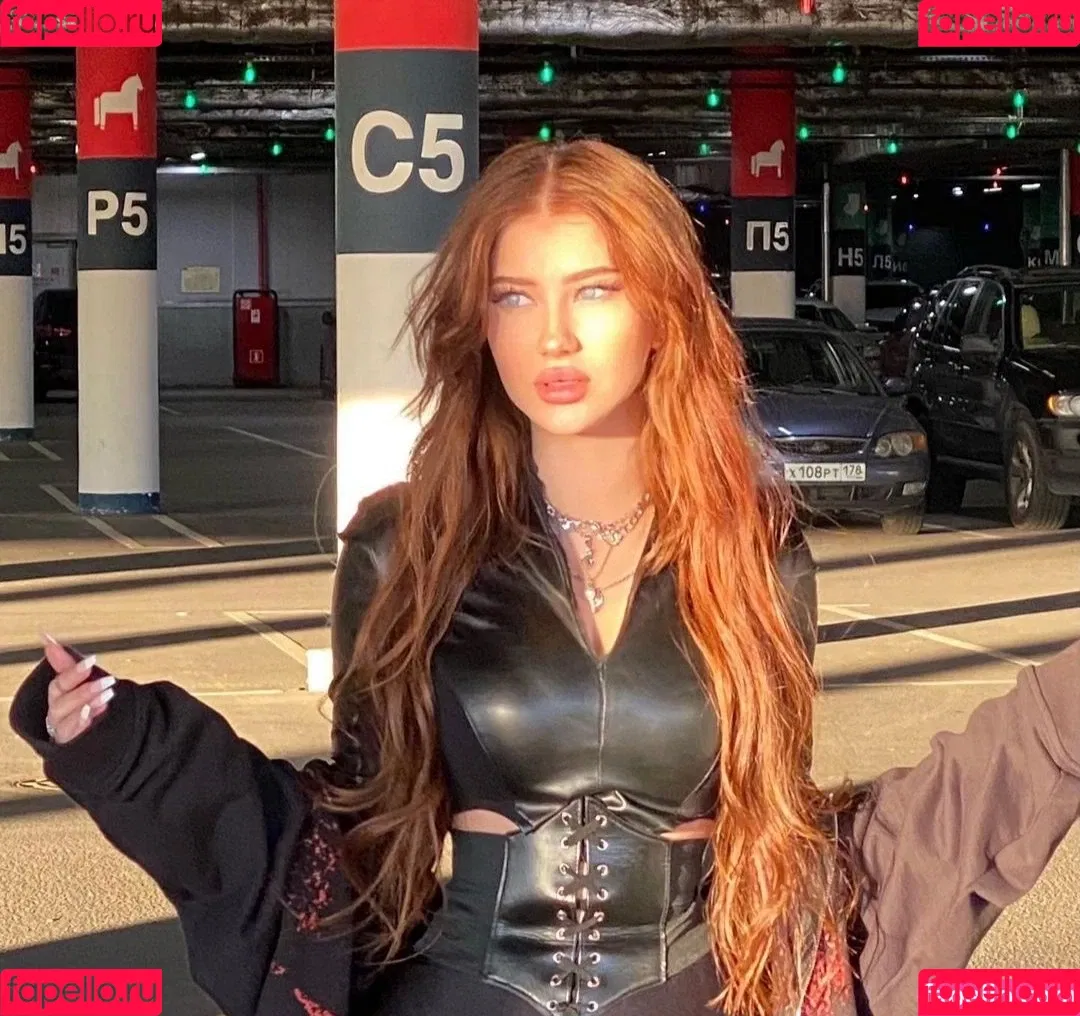 sofimoonlight Onlyfans Photo Gallery 
