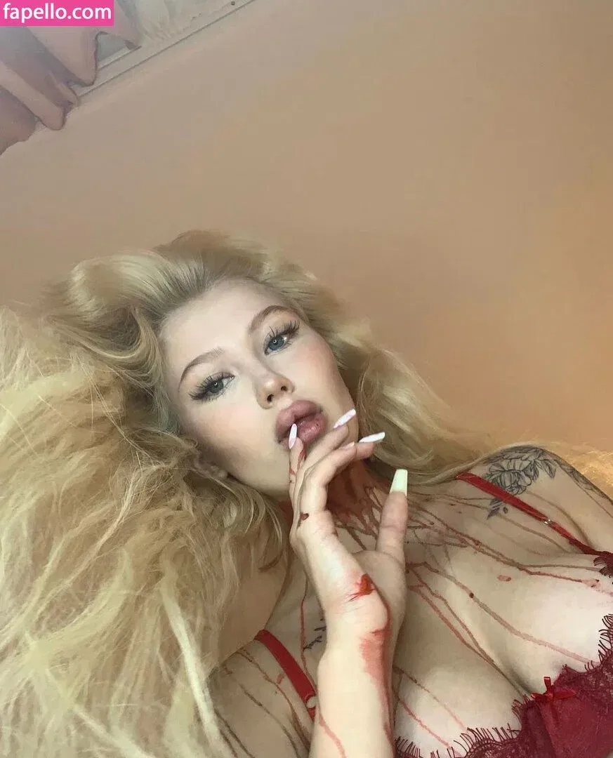 sofimoonlight Onlyfans Photo Gallery 