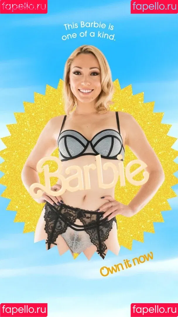Lily LaBeau Onlyfans Photo Gallery 