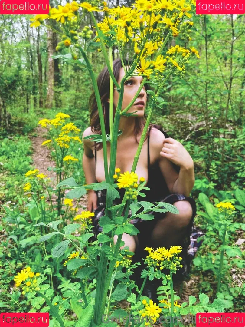 Lily LaBeau Onlyfans Photo Gallery 