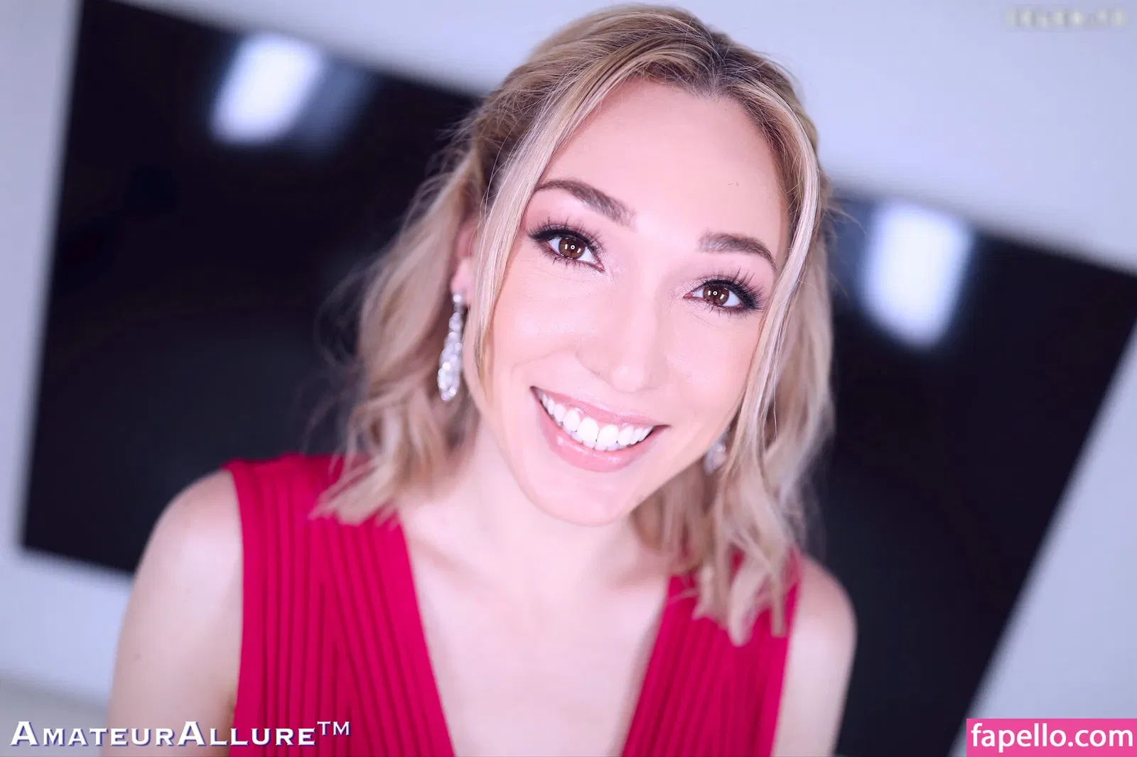Lily LaBeau Onlyfans Photo Gallery 