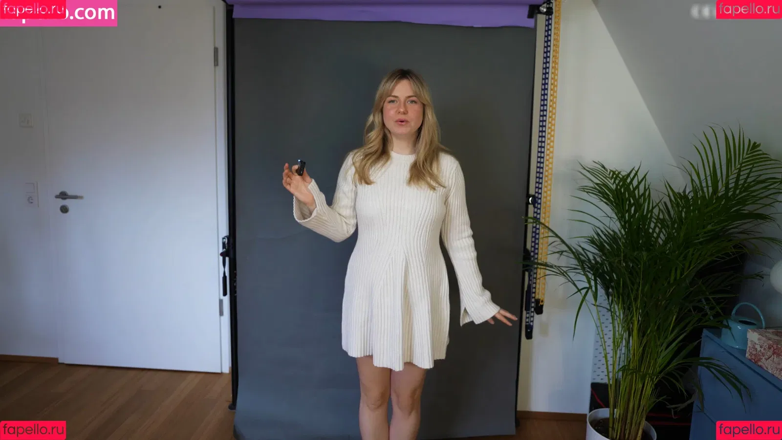KellyMissesvlog Onlyfans Photo Gallery 