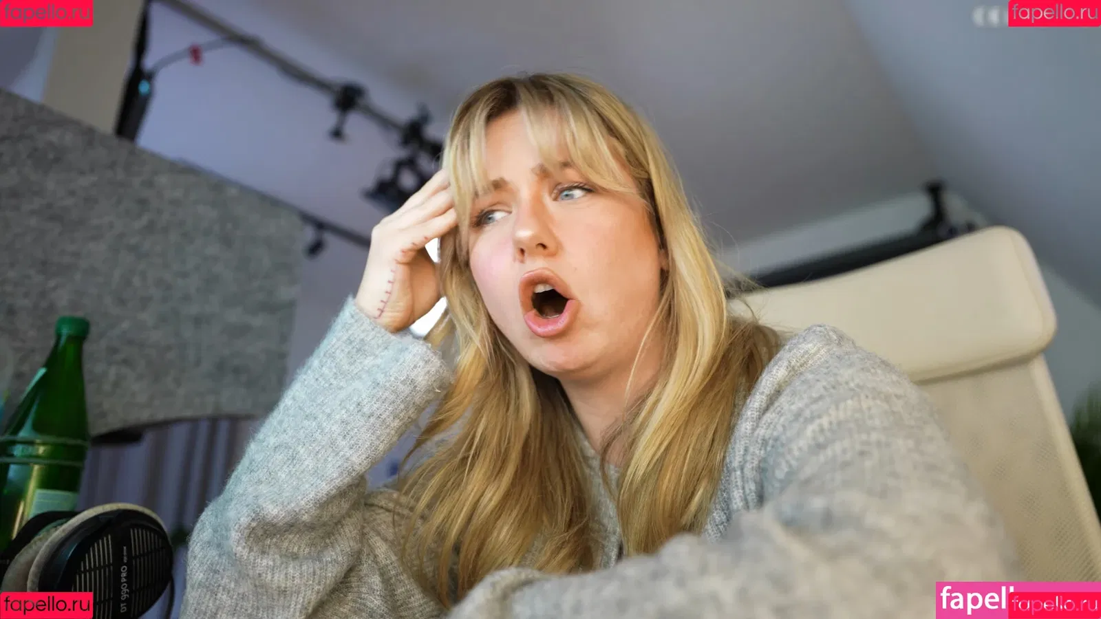 KellyMissesvlog Onlyfans Photo Gallery 