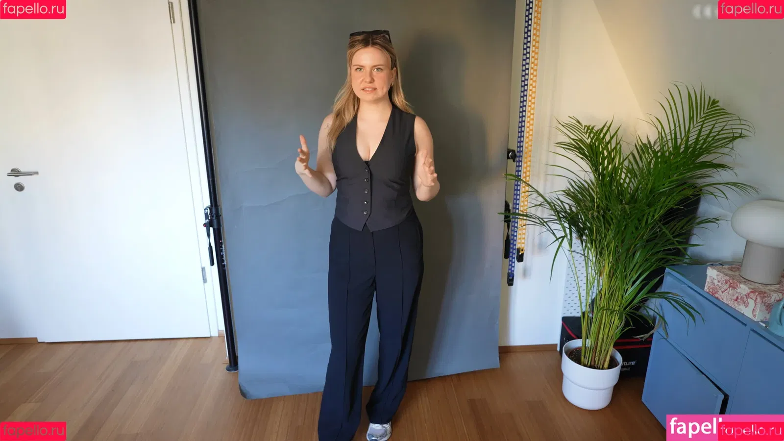 KellyMissesvlog Onlyfans Photo Gallery 