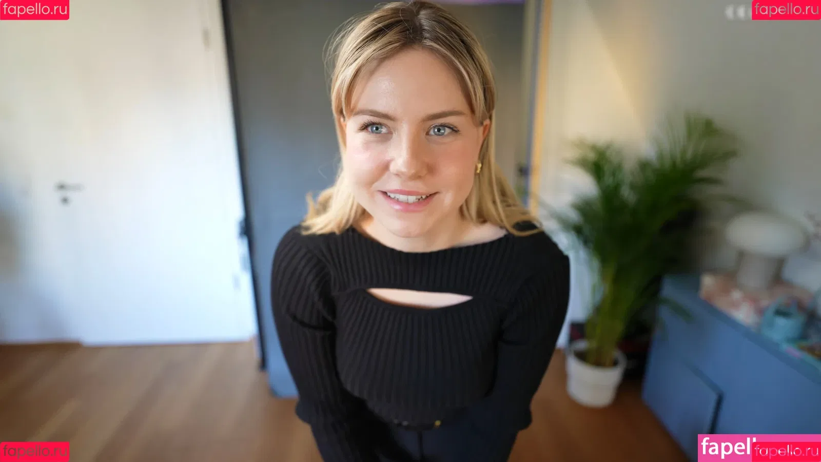 KellyMissesvlog Onlyfans Photo Gallery 